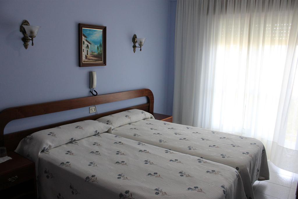 Hotel Arco Iris Villanueva De Arosa Δωμάτιο φωτογραφία