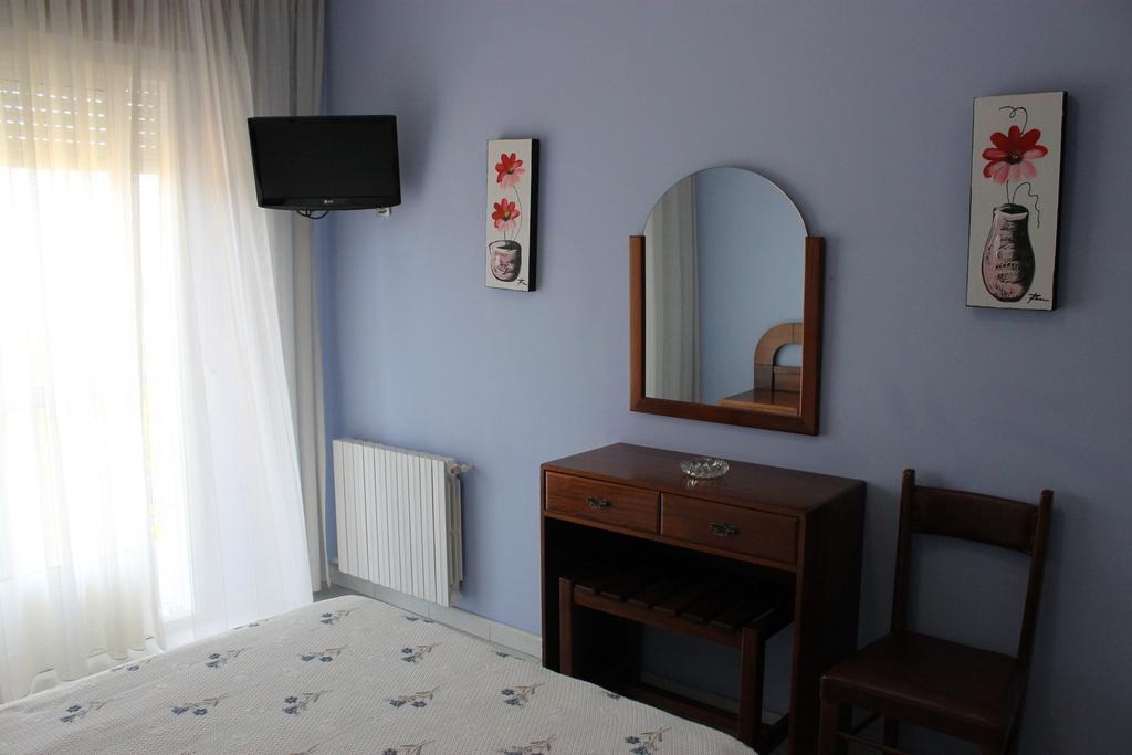 Hotel Arco Iris Villanueva De Arosa Δωμάτιο φωτογραφία